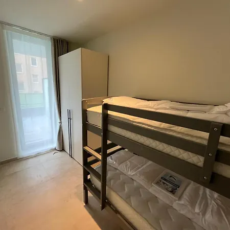 Apartment Spacious Newly Built With Two Bedrooms And A Large Terrace T12 Ostend
