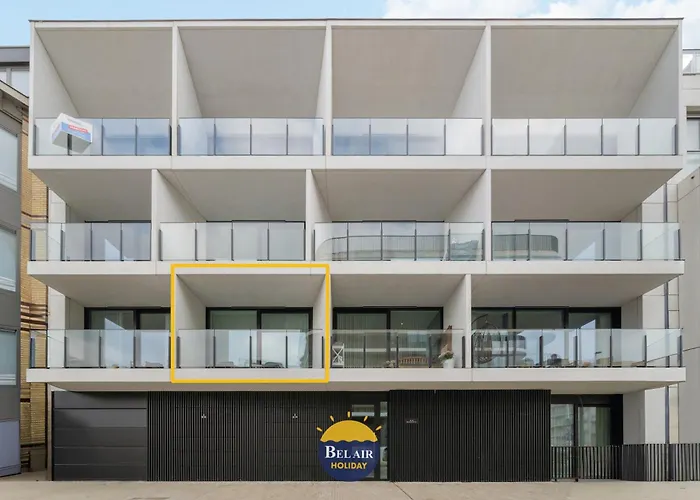 Bel Air - New Two-bedroom With Large Terrace T12 Appartement